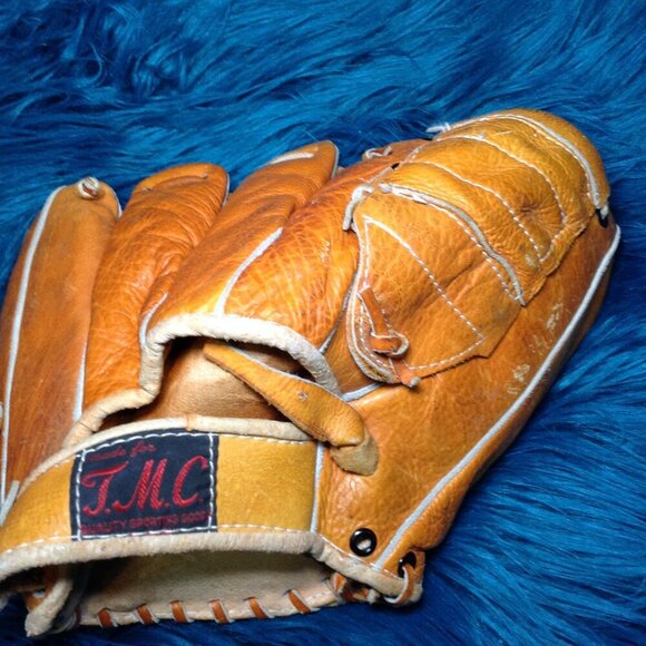 VINTAGE TMC 222 Baseball Glove; Leather, pre-shaped, MLB, Aaron Judge, Yankees - Picture 3 of 4